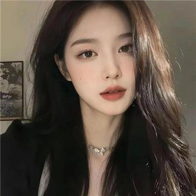卡美娜万岁 海报